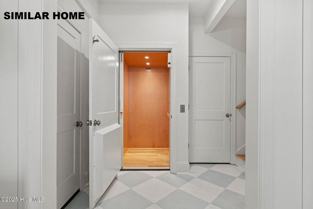 Image 5 of property listing at 607 S Topsail Drive, Holly Ridge, NC 28445