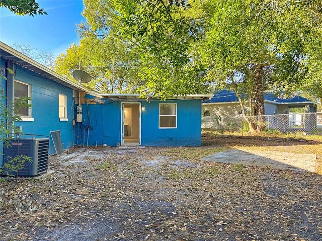 1218 CRESCENT STREET, Sanford, FL 32771