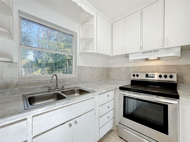 1218 CRESCENT STREET, Sanford, FL 32771