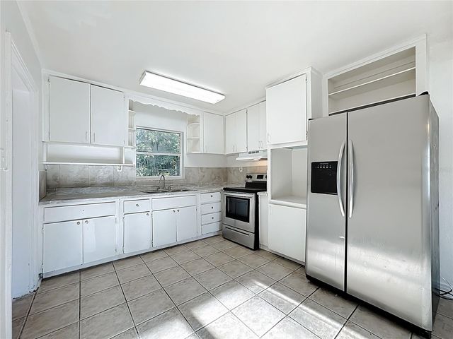 1218 CRESCENT STREET, Sanford, FL 32771