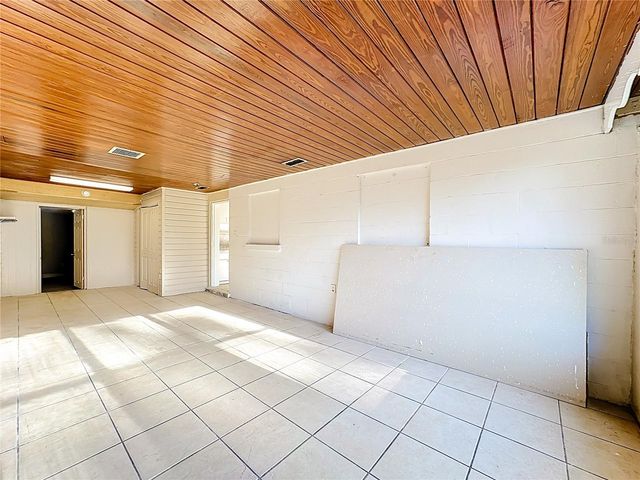 1218 CRESCENT STREET, Sanford, FL 32771