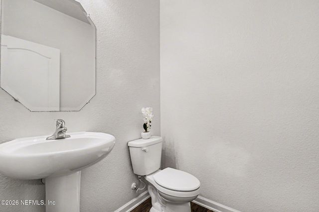 7004 SANDLE Drive, Jacksonville, FL 32219