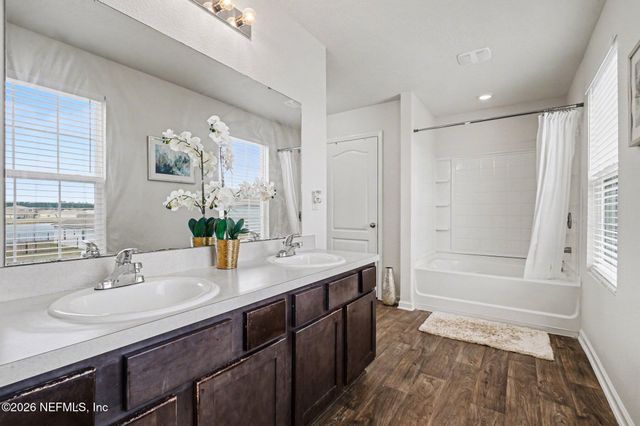 7004 SANDLE Drive, Jacksonville, FL 32219