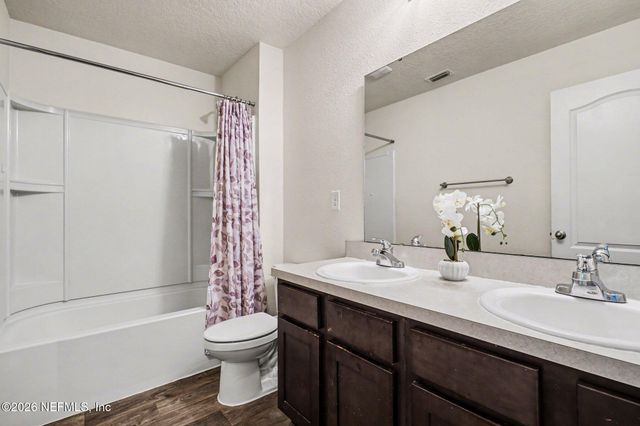 7004 SANDLE Drive, Jacksonville, FL 32219