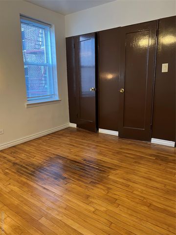 39-20 52nd Avenue 2G, Woodside, NY 11377