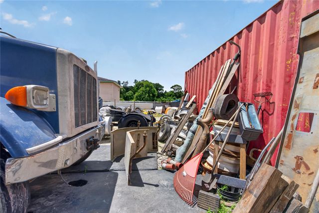 7521 Parkhurst Drive, Houston, TX 77028