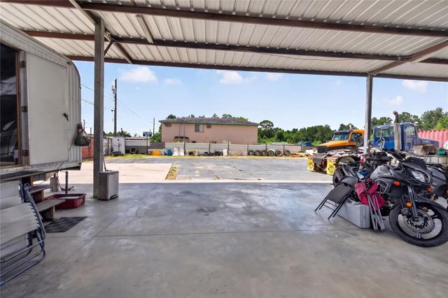 7521 Parkhurst Drive, Houston, TX 77028