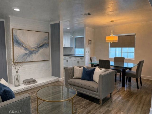 13418 Debby, Los Angeles, CA 91401