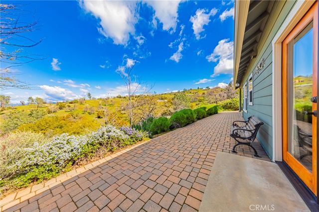40447 Lilley Mountain Drive, Coarsegold, CA 93614