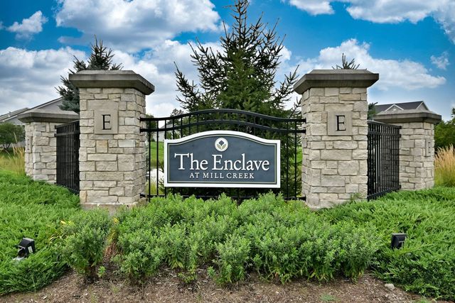 768 Eagle Court, Addison, IL 60101