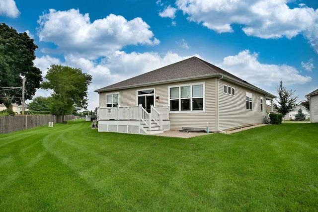 768 Eagle Court, Addison, IL 60101