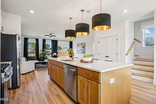 144 Midtown Rows Way 24, Fuquay Varina, NC 27526