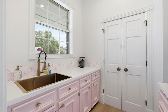 2922 Cedar Woods Place, Houston, TX 77068