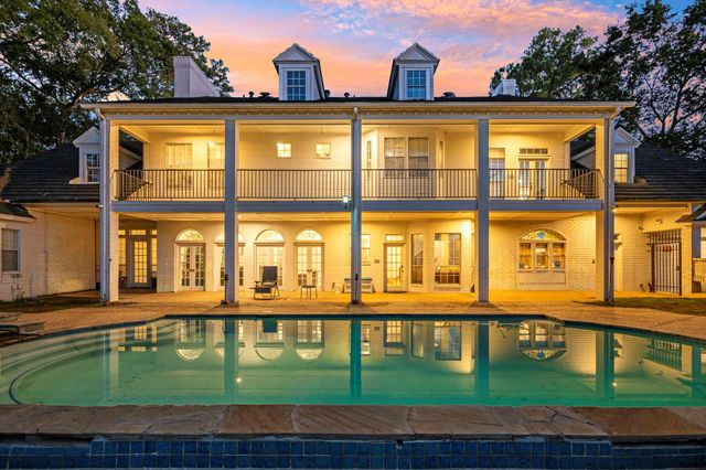 2922 Cedar Woods Place, Houston, TX 77068