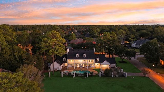 2922 Cedar Woods Place, Houston, TX 77068