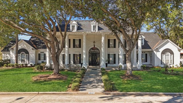 2922 Cedar Woods Place, Houston, TX 77068