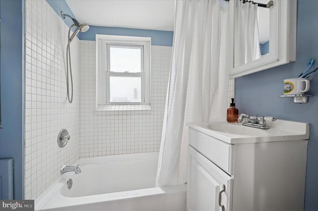 2625 CORAL ST, Philadelphia, PA 19125