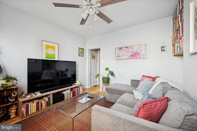 2625 CORAL ST, Philadelphia, PA 19125