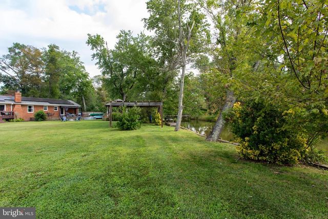 7349 MARY DR, Port Tobacco, MD 20677