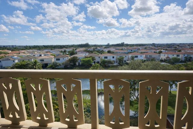 800 NE 195th Street 606, Miami, FL 33179