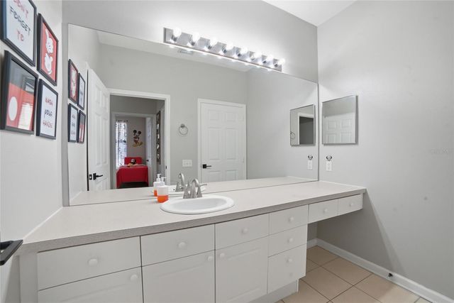 2302 SILVER PALM DRIVE 202, Kissimmee, FL 34747