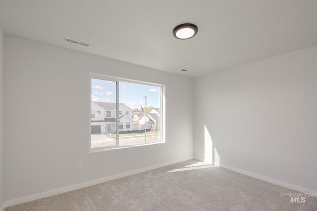 1109 W Cub River Dr, Meridian, ID 83642