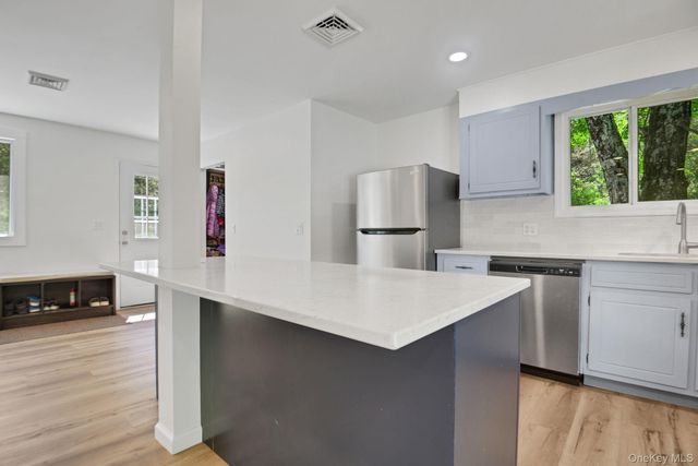 287 Norton Road, Red Hook, NY 12571