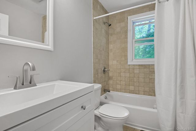 287 Norton Road, Red Hook, NY 12571