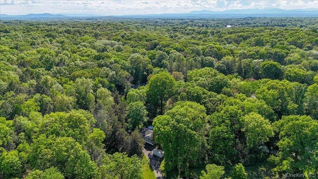 287 Norton Road, Red Hook, NY 12571