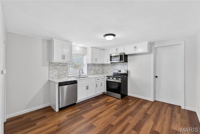 1923 Ridgeway Drive, Arnold, MO 63010