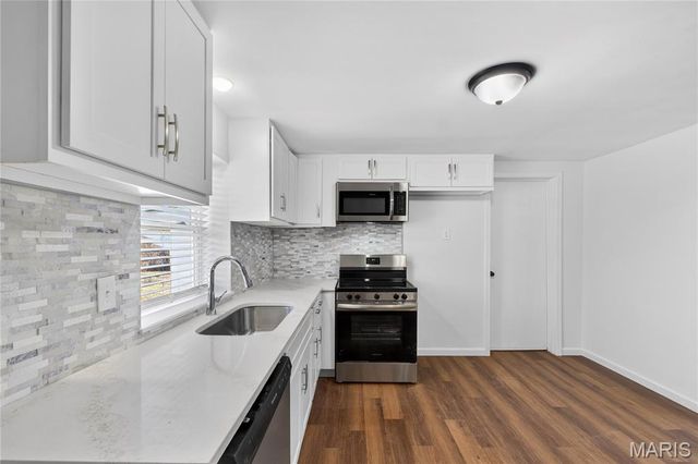 1923 Ridgeway Drive, Arnold, MO 63010