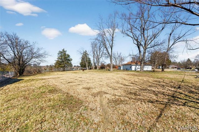 1923 Ridgeway Drive, Arnold, MO 63010