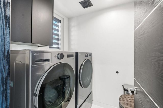 3410 Filoli Cir, Carlsbad, CA 92009