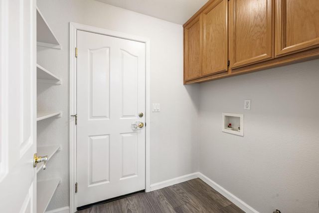 28 Cayucos Ct, Roseville, CA 95678