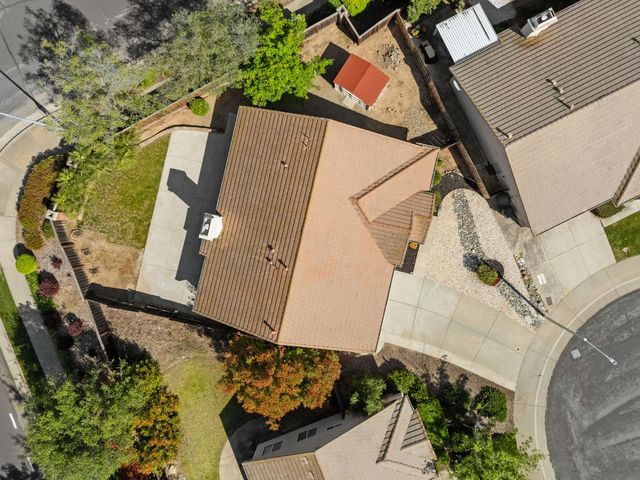 28 Cayucos Ct, Roseville, CA 95678