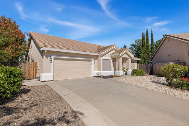 28 Cayucos Ct, Roseville, CA 95678