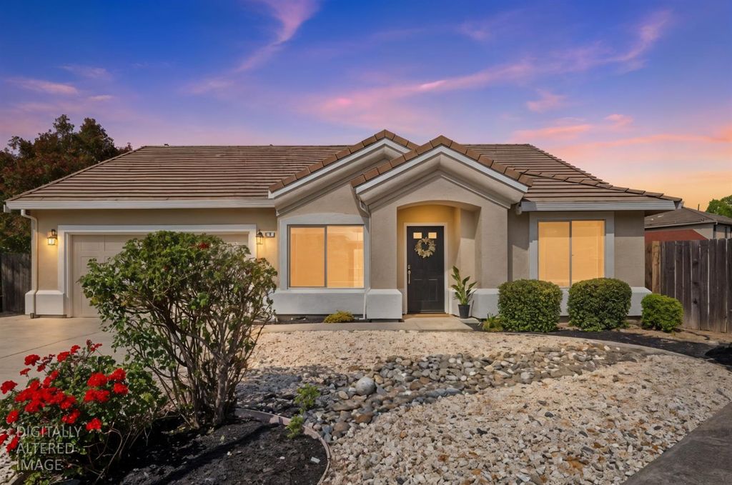 28 Cayucos Ct, Roseville, CA 95678
