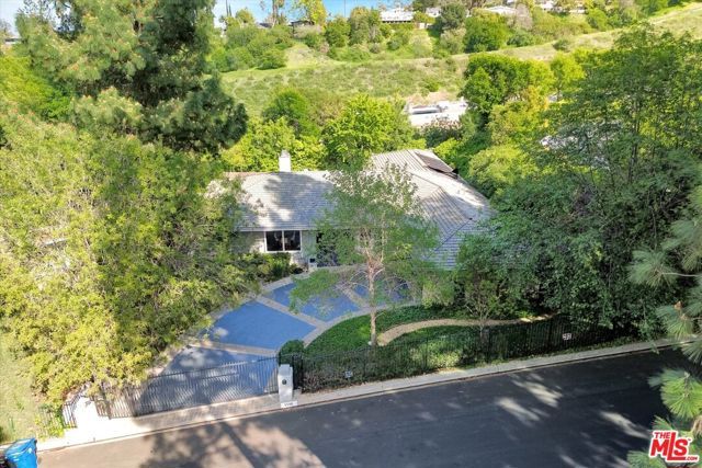 3530 Royal Woods Drive, Sherman Oaks, CA 91403