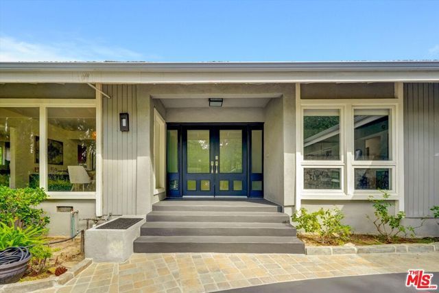 3530 Royal Woods Drive, Sherman Oaks, CA 91403