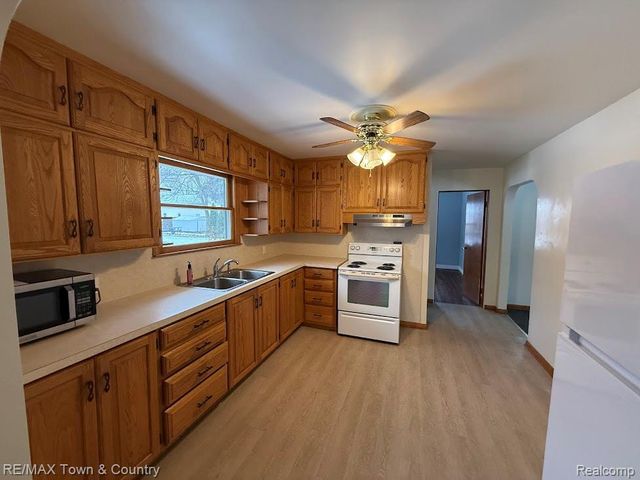 11446 N Jennings Road, Clio, MI 48420