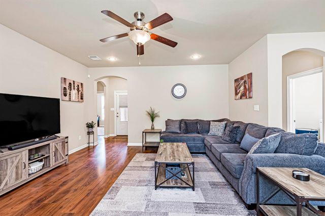 8062 Antebellum Ave, Baton Rouge, LA 70820
