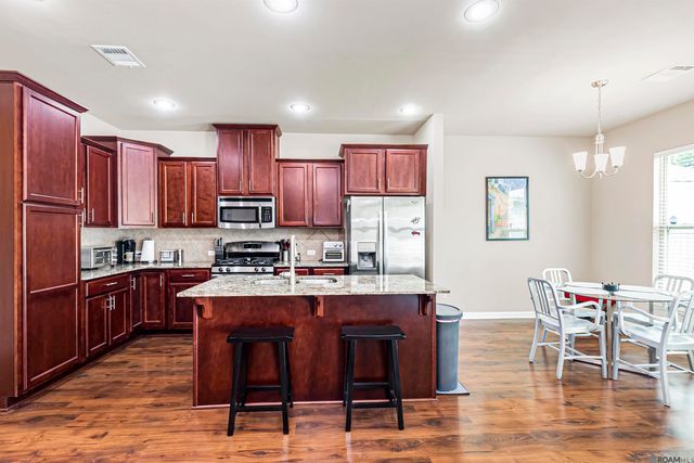 8062 Antebellum Ave, Baton Rouge, LA 70820
