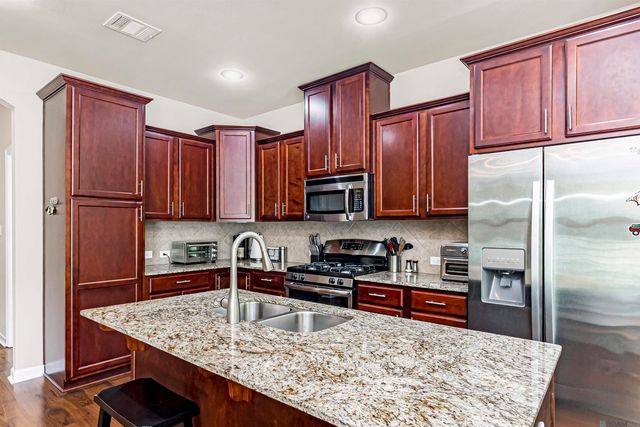 8062 Antebellum Ave, Baton Rouge, LA 70820