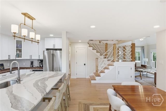 7502 Central Avenue, Savannah, GA 31406