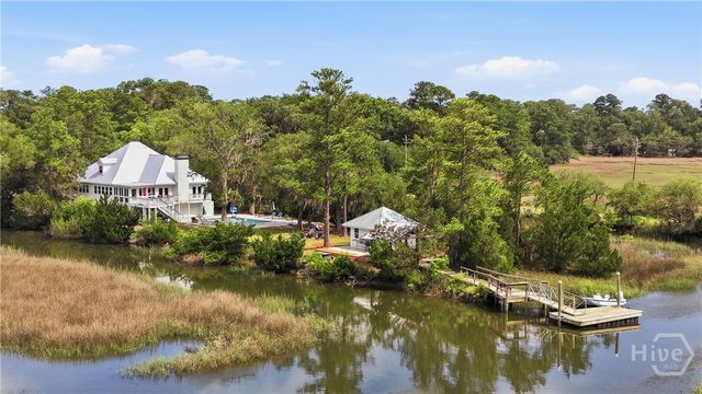 7502 Central Avenue, Savannah, GA 31406