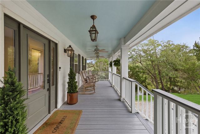 7502 Central Avenue, Savannah, GA 31406