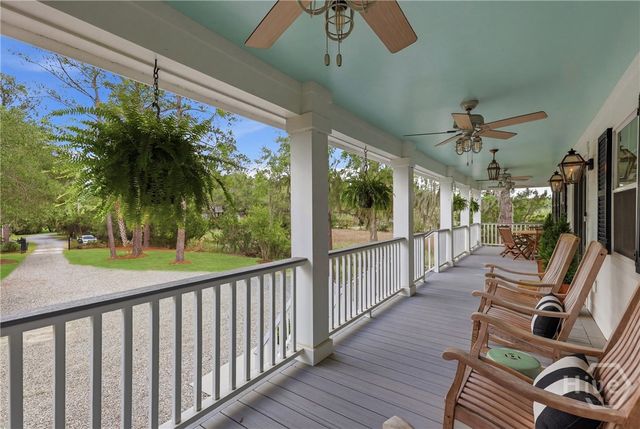 7502 Central Avenue, Savannah, GA 31406