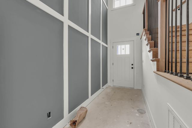 302 Switchgrass Dr, Clarksville, TN 37042