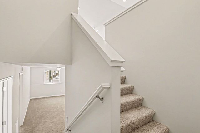 125 Mayfield Drive, Michigan City, IN 46360