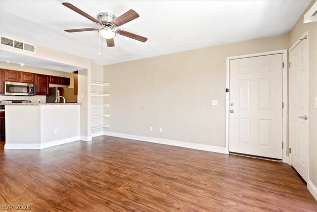 5154 South Jones Boulevard 203, Las Vegas, NV 89118